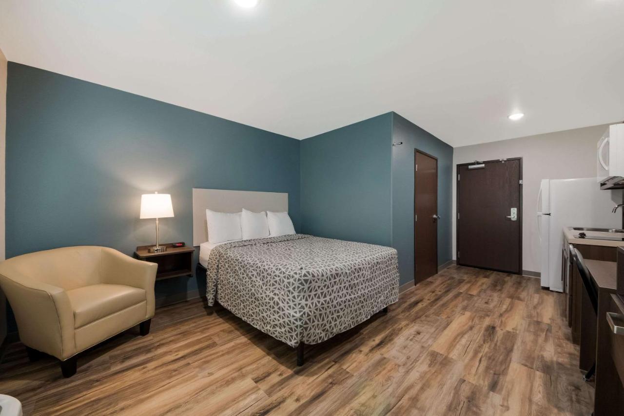 Woodspring Suites San Antonio Utsa - Medical Center Bagian luar foto