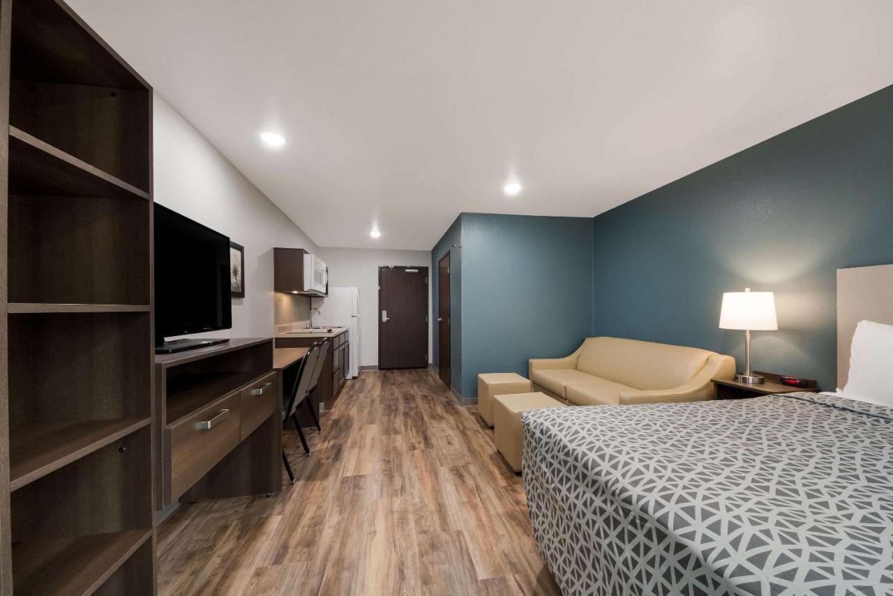 Woodspring Suites San Antonio Utsa - Medical Center Bagian luar foto