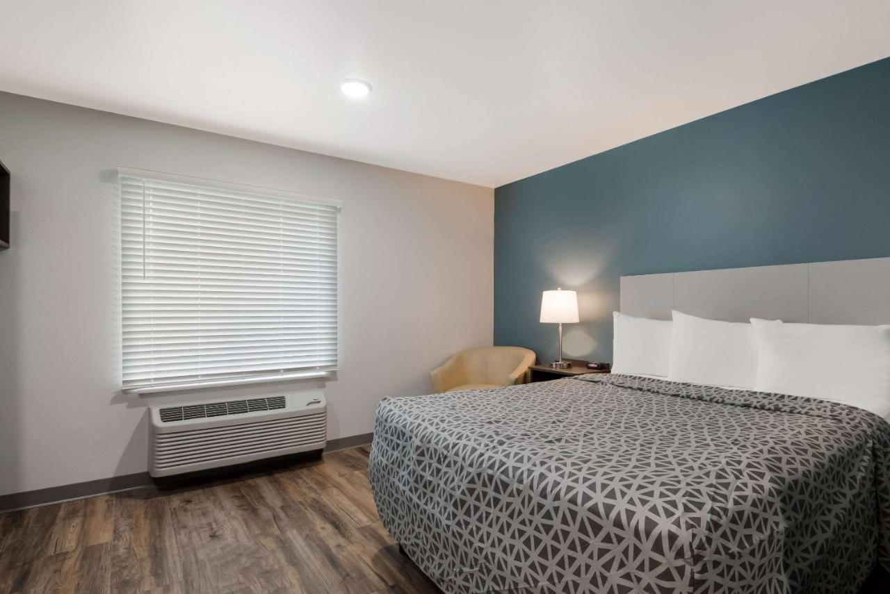 Woodspring Suites San Antonio Utsa - Medical Center Bagian luar foto